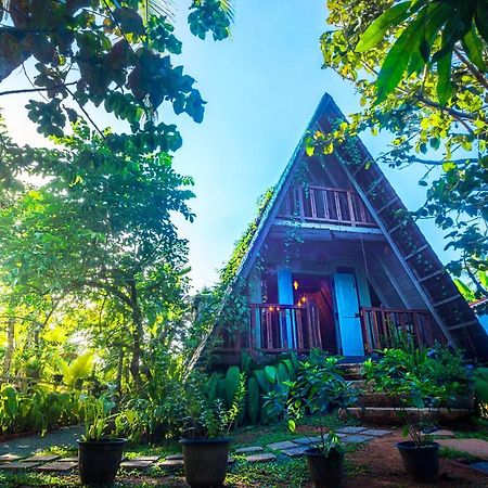 Villa Ovita Talpe Buitenkant foto